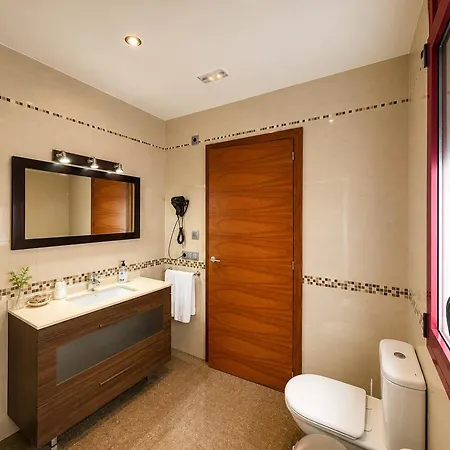 La Tina Hotel 2*
